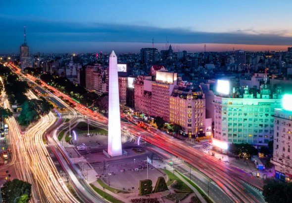 depositphotos_239016386-stock-photo-aerial-view-buenos-aires-city